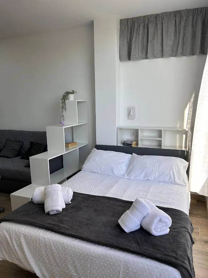 Lux Studio Nerja Spanien