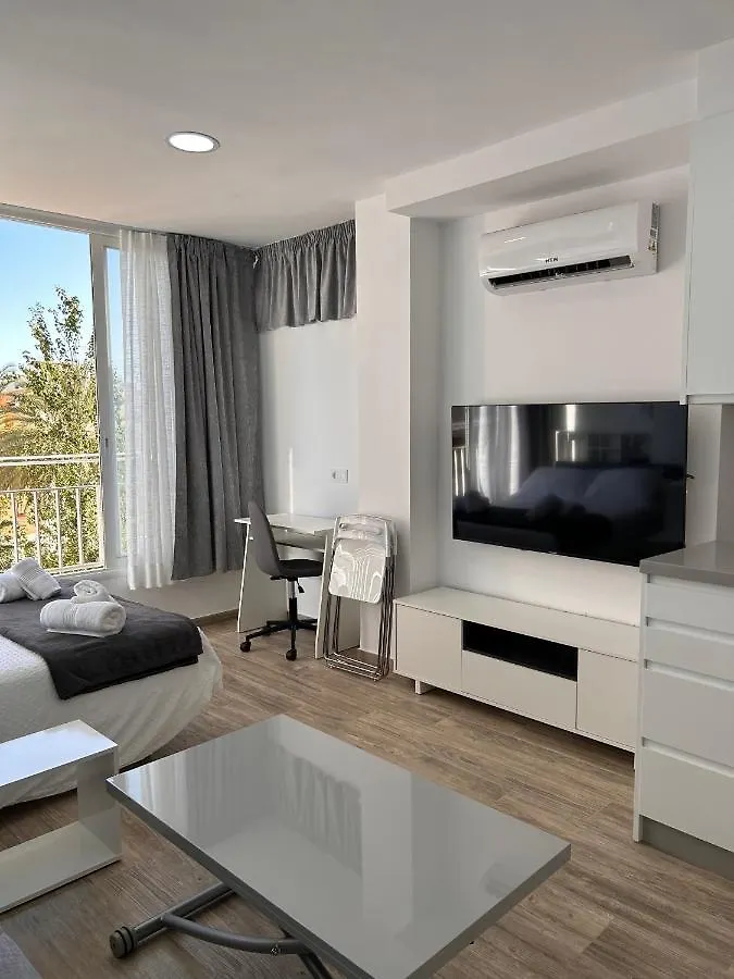 Lux Studio نيرخا